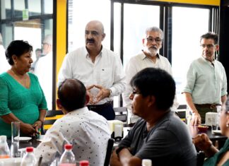 Refrenda Ricardo Ahued compromiso de trabajar por el bien de la comunidad