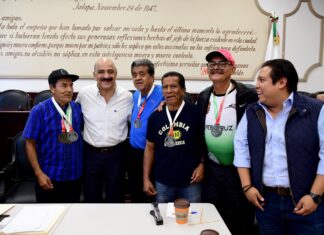 Reconocen atletas máster apoyo del alcalde Ricardo Ahued