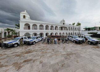 Entrega Alcalde Juan Manuel Unánue cuatro patrullas nuevas