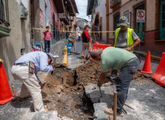 Cierran la circulación en la calle Revolución, de Enríquez a Juárez