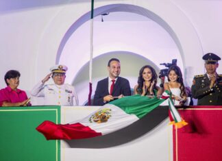 Alcalde JM Unánue dio el Grito de Independencia en el marco del 214 aniversario