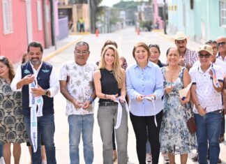 Inaugura la alcaldesa Paty Lobeira la obra de repavimentación en concreto hidráulico de la calle 4 en la unidad habitacional El Coyol