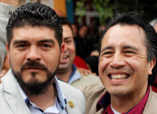 FUERA FUNCIONARIOS COBRA PISO DE LA SECRETARÍA DE EDUCACIÓN DE VERACRUZ