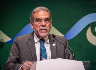 La Universidad Veracruzana: Las pifias del rector Martín Aguilar
