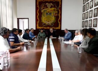 Recibe Alberto Islas a cronistas del estado