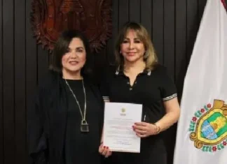 Trabajadores del WTC en Boca del Río acusan a la directora Laura Alicia Abaunza Goicochea por violencia laboral