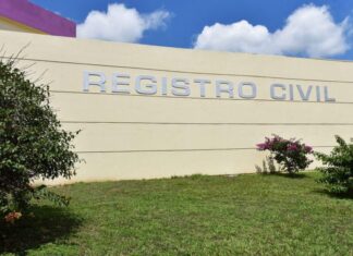 En el Registro Civil de Xalapa trabajo mata grilla