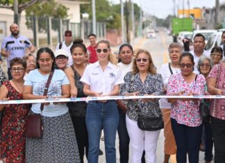 Inaugura Paty Lobeira obra de pavimentación en concreto hidráulico del Circuito Río Papaloapan en la colonia Los Ríos