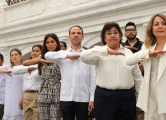 Encabeza Alcalde Juan Manuel Unánue la conmemoración del Día de la Bandera