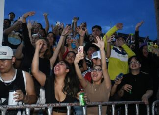 Colorido y alegría en el tercer desfile del Carnaval de Veracruz 2025