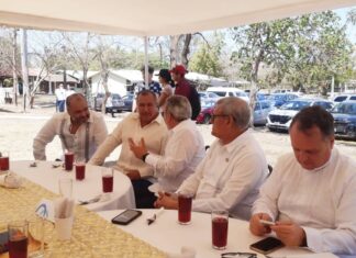 Aprueban prórroga y serán sujetos a juicio político los integrantes de la Junta de Gobierno y el rector de la UV, Martín Aguilar