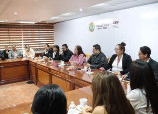 Secretaría de Educación se reúne con todos los sindicatos magisteriales de Veracruz