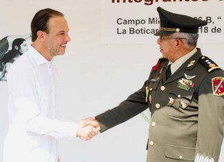 Alcalde de Boca del Río asistió a la Ceremonia de Protesta de Bandera del personal de Conscriptos del Servicio Militar Nacional