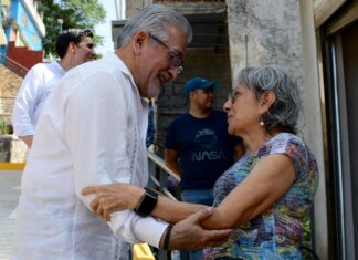 Supervisa Alberto Islas obras en colonias de Xalapa