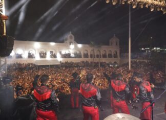 Edwin Luna y La Trakalosa de Monterrey pusieron a reventar el “Corazón de Boca” en el cierre de las Fiestas de Santa Ana 2025