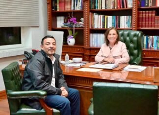 “Cacharrín” afirma a sus secuaces y allegados que es el “Vicegobernador de Veracruz” porque gracias a él su Tía Chío ganó las elecciones