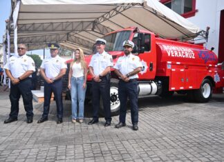 Encabeza la alcaldesa Paty Lobeira ceremonia conmemorativa de los 152 años de la Primera Compañía de Bomberos en México