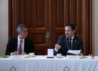 Se reúne el Senado con el Secretario de Hacienda y Crédito Público, Edgar Amador Zamora, para analizar el Paquete Económico 2026