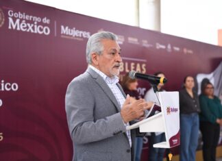 Asiste Alberto Islas a Asamblea de Mujeres “Voces por la igualdad y contra las violencias”