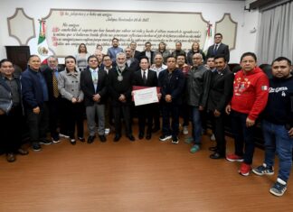 Reconoce Cabildo trayectoria y logros de Daniel Aceves