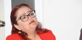 Desarrollo Urbano de Xalapa hundido en rezago e incapacidad; su titular prefiere repartir palomitas