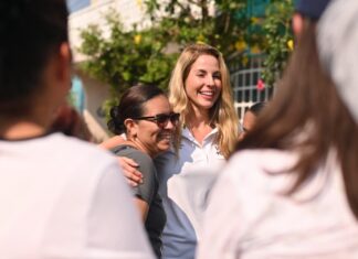 Inaugura la alcaldesa Paty Lobeira la rehabilitación integral de la calle Playa Boca Andrea, en la colonia Playa Linda