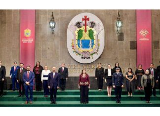 Medio Gabinete ha presentado su renuncia, por el mal carácter de la gobernadora de Veracruz, Rocío Nahle