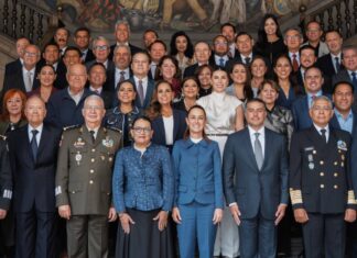 Crisis irreversible en Morena; sombra del narcotráfico lo persigue