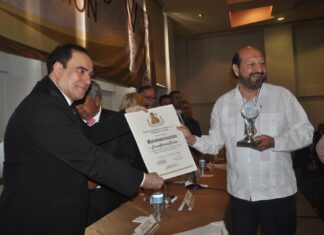 CLUB DE PERIODISTAS ENTREGA RECONOCIMIENTOS A DESTACADOS PERIODISTAS, EN EL MARCO DE LA LIBERTAD DE EXPRESIÓN
