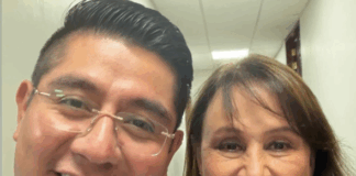 Embriagado de poder y soberbia Esteban Ramírez Ze…empeda volvió a regar el “tepache” frente a la “Tía Chio” en evento masivo en Veracruz