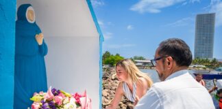 Fe y tradición fortalecen las Fiestas de Santa Ana con la procesión sobre el río Jamapa y la Misa de los Abuelos
