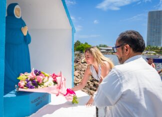 Fe y tradición fortalecen las Fiestas de Santa Ana con la procesión sobre el río Jamapa y la Misa de los Abuelos